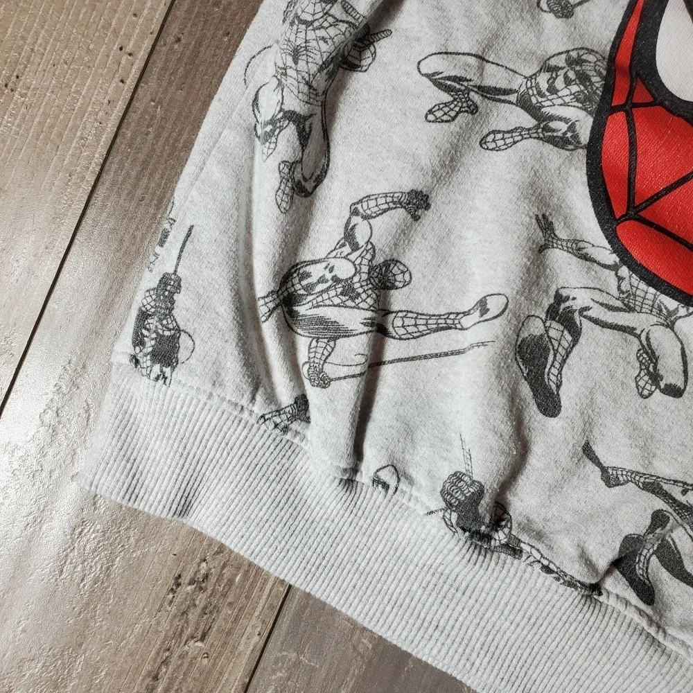 Marvel Spider-Man Pullover Hoodie Sweatshirt Size 5 Gray Red Black
